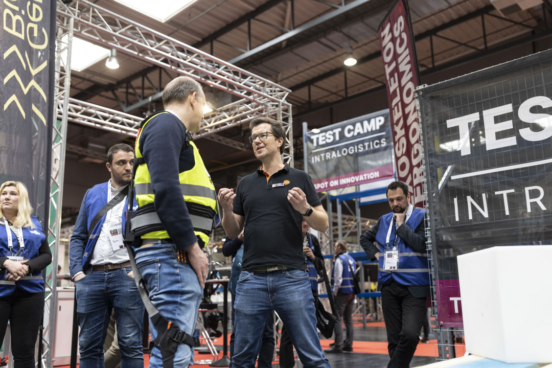 TEST_CAMP_Testing_Exoskeletons_Foto_TEST_CAMP_INTRALOGISTICS