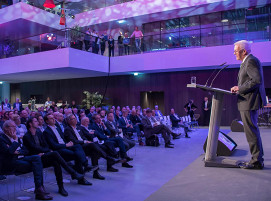 AEB_Opening_2017_Winfried_Kretschmann_Foto_AEB