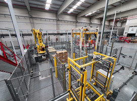 Dematic hat bei dem spanischen Arbeitsbekleidungshersteller Velilla ein hochmodernes Palettenlager integriert.